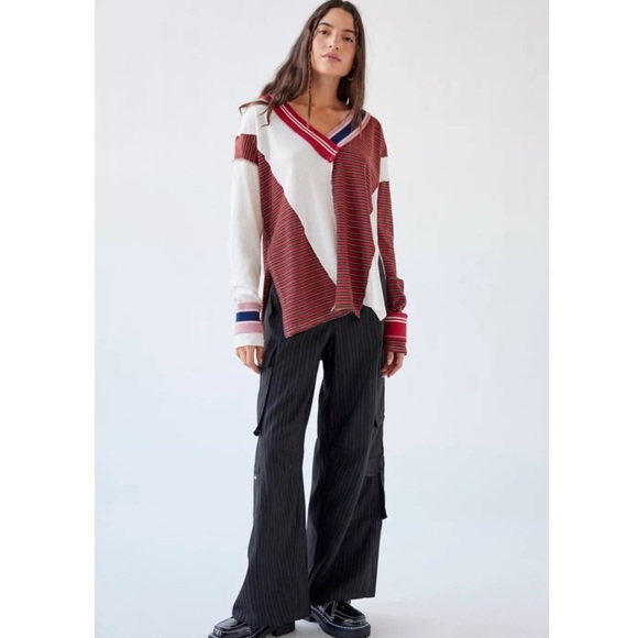 UO BDG Frazer Spliced Slouchy Sweater - Picture 3 of 8